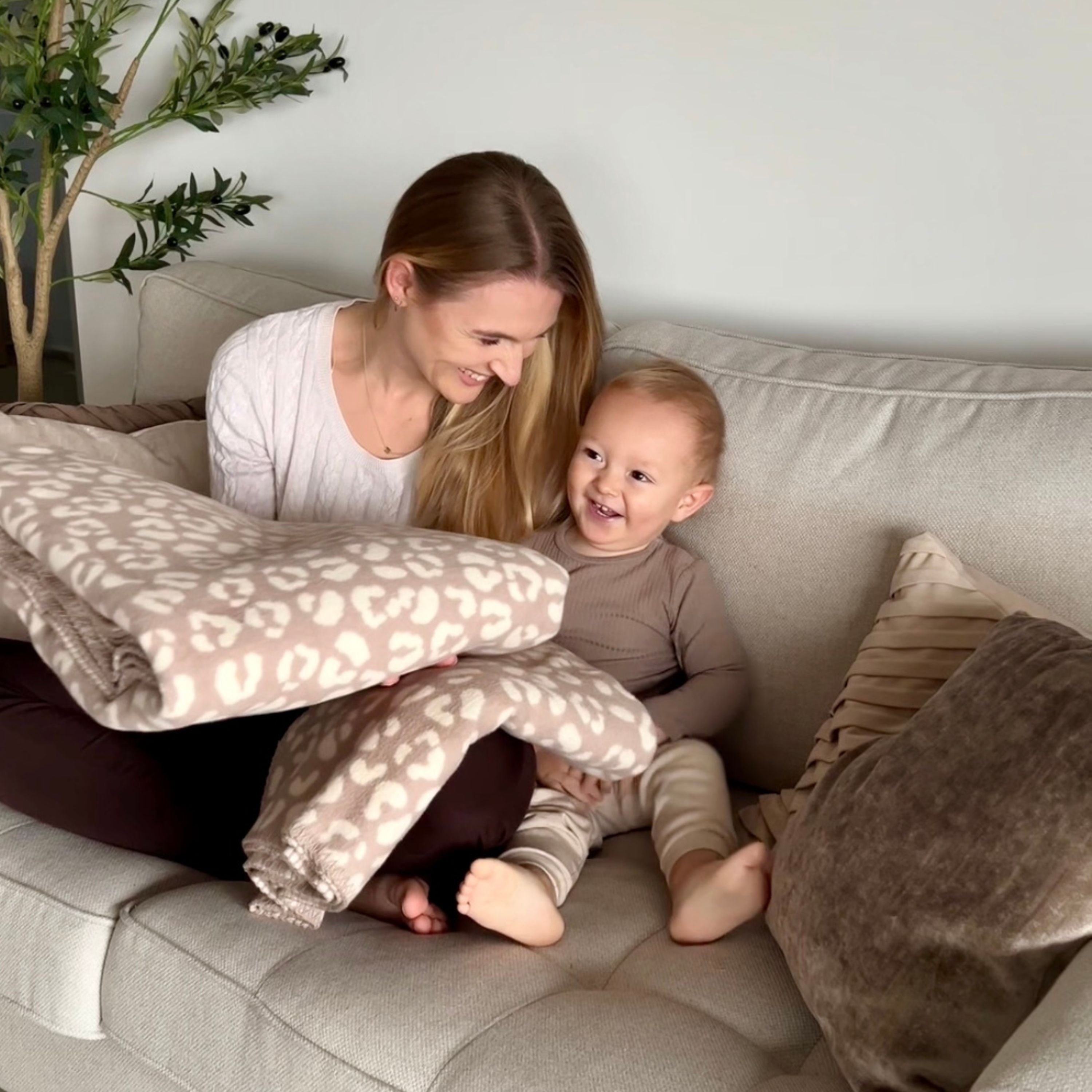 2-in-1 BUNDLE: BIO-BABY & MAMA DECKE 'LEO'