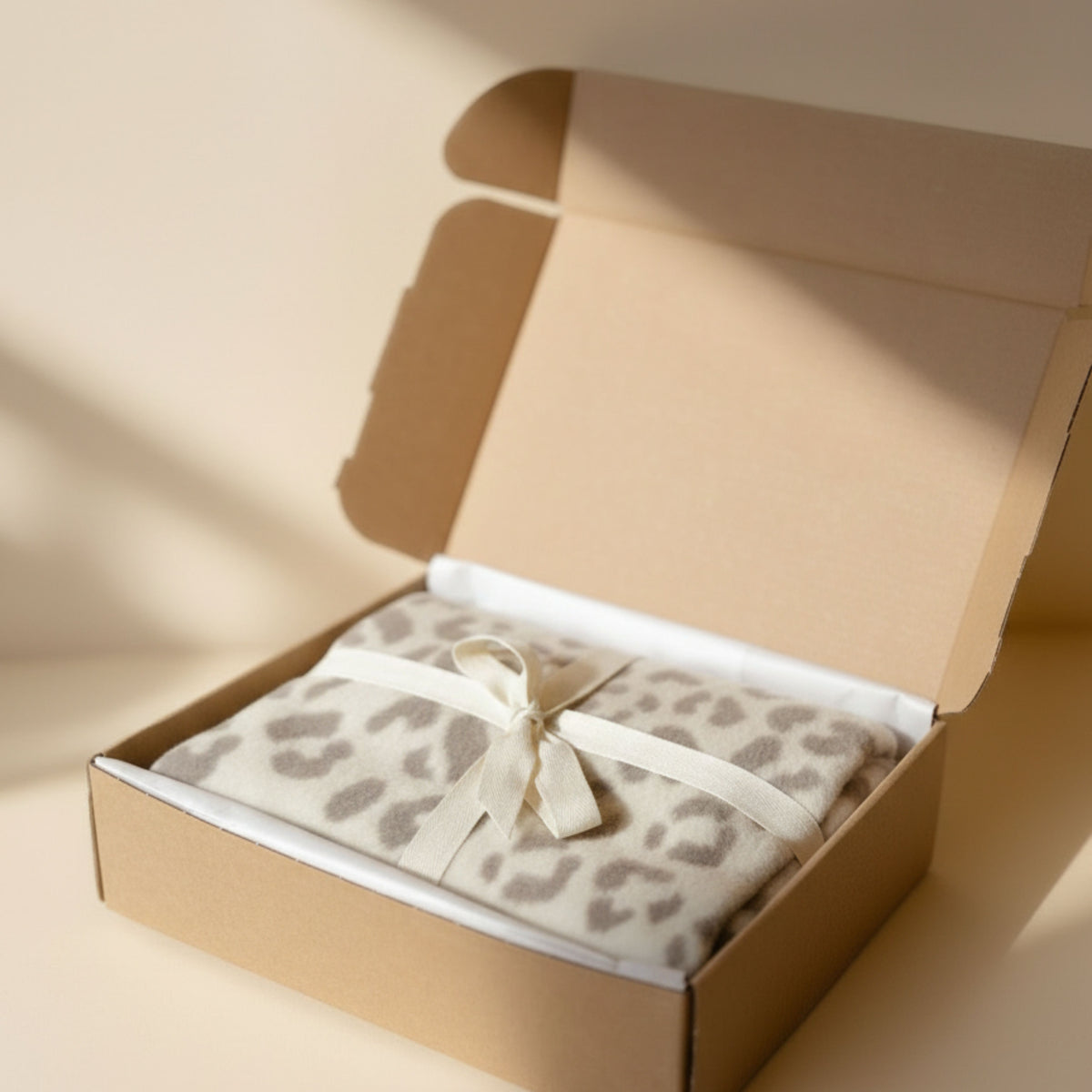 Geschenkbox inkl. Grußkarte